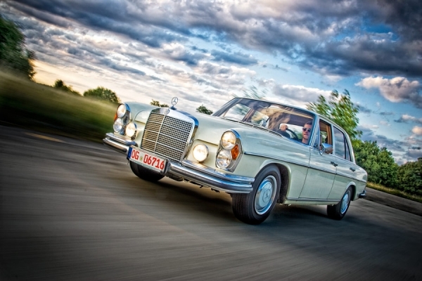 Photograph Sven Ketz Old Mercedes on One Eyeland